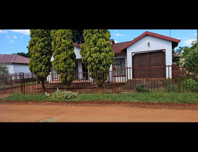 3 BEDROOM HOUSE FOR SALE IN VLEIFONTEIN